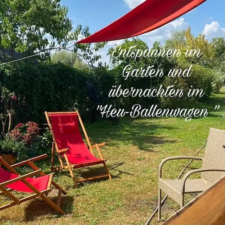 To The Hay Bale Wagon Chalet Hohennauen